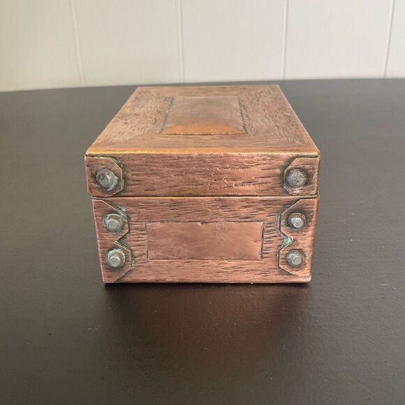 Handmade Copper Metal Trinket Vanity Box Inscribed with Eileen 2.75x2x4" - Picture 3 of 8